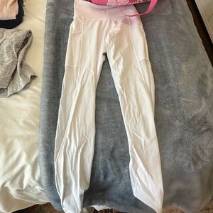 White aerie leggings